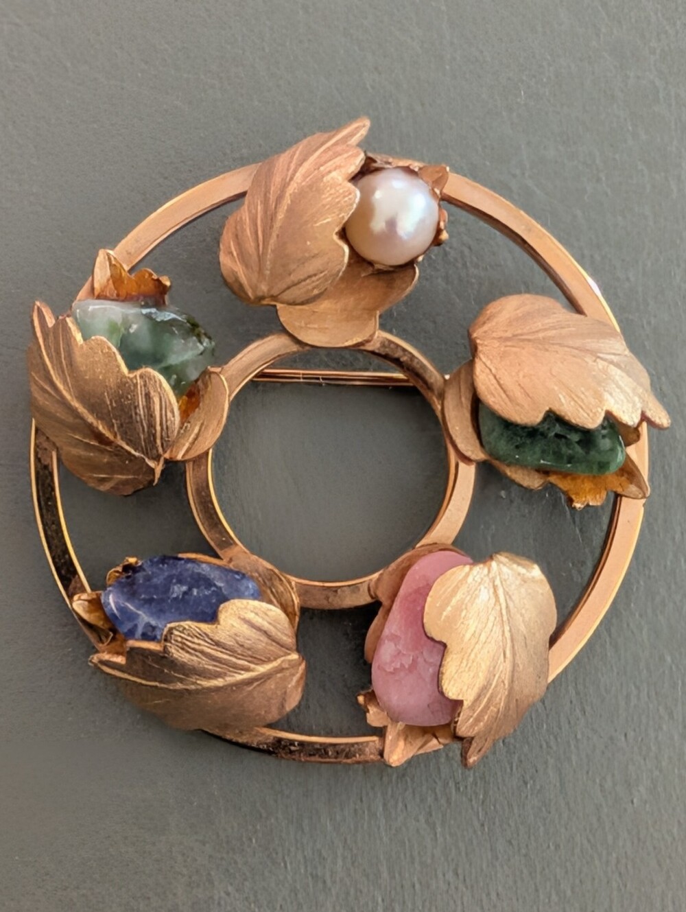 Vintage Sarah Coventry "Flower Circle" Brooch From The Lady Coventry Collection